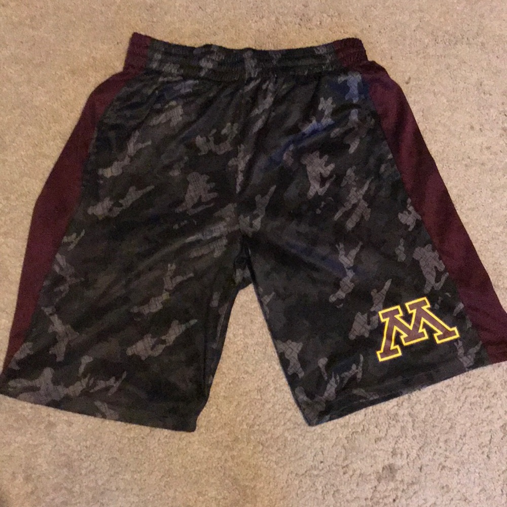 Minnesota Gophers Short